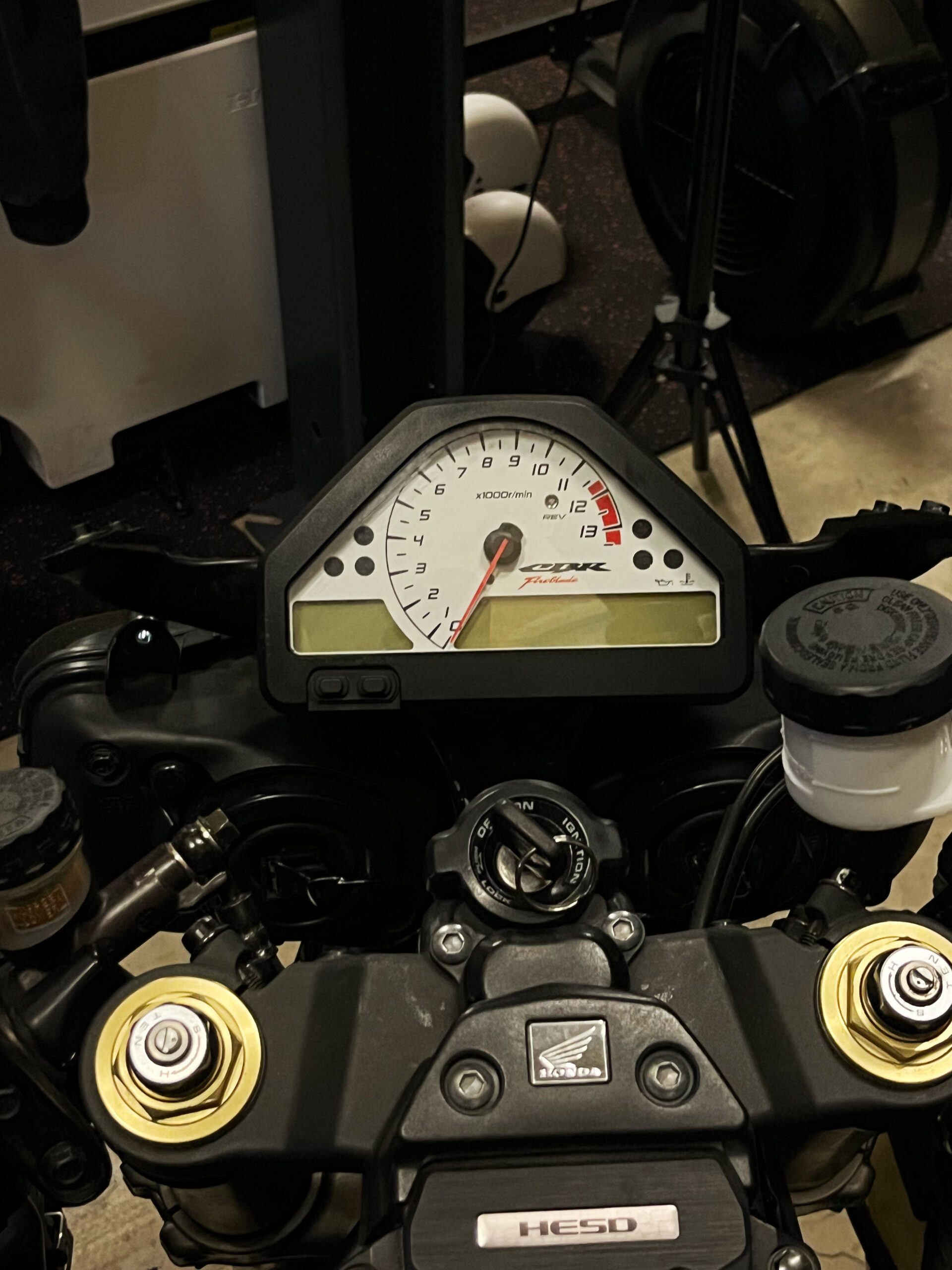 Honda-CBR-Fireblade-White