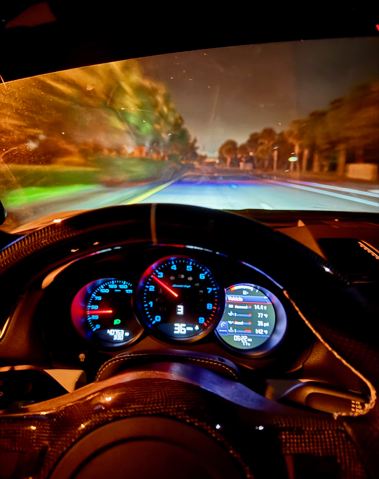 Porsche-Cayman-718-StreetCup-dashboard