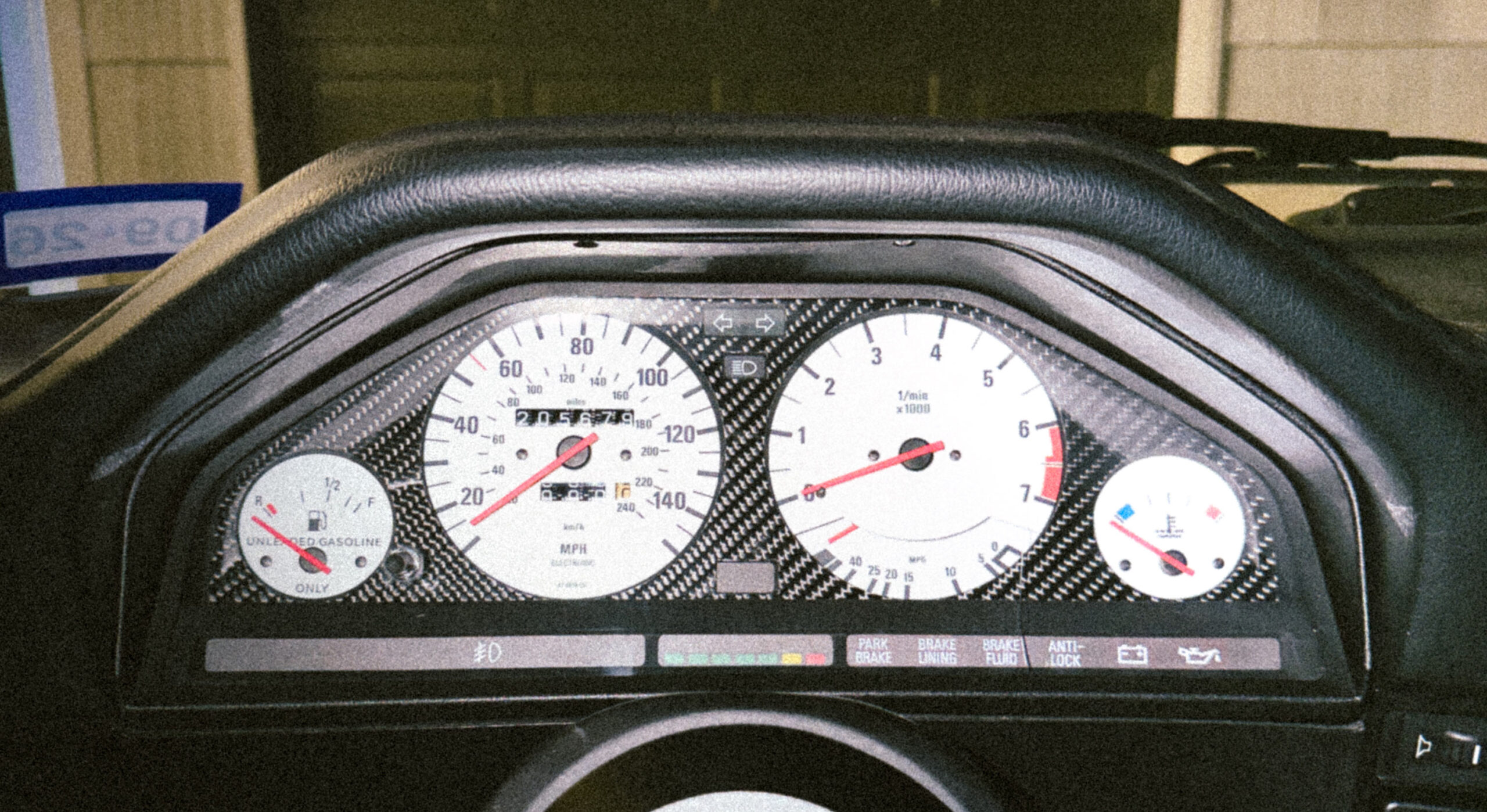 BMW-E30-white-gauge-faces-instrument-dashboard-cluster