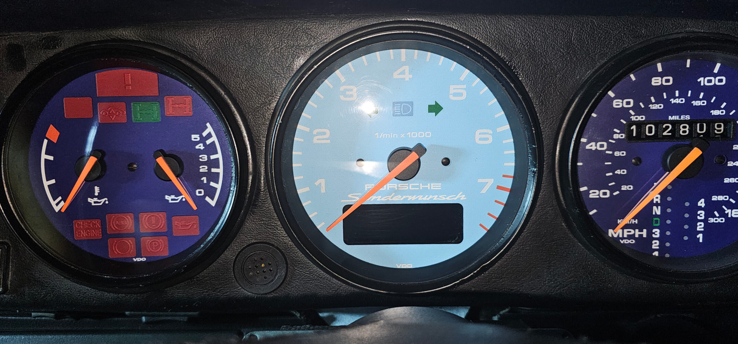 Porsche-993-964-gauge-face-tachometer-Sonderwunsch---Blue
