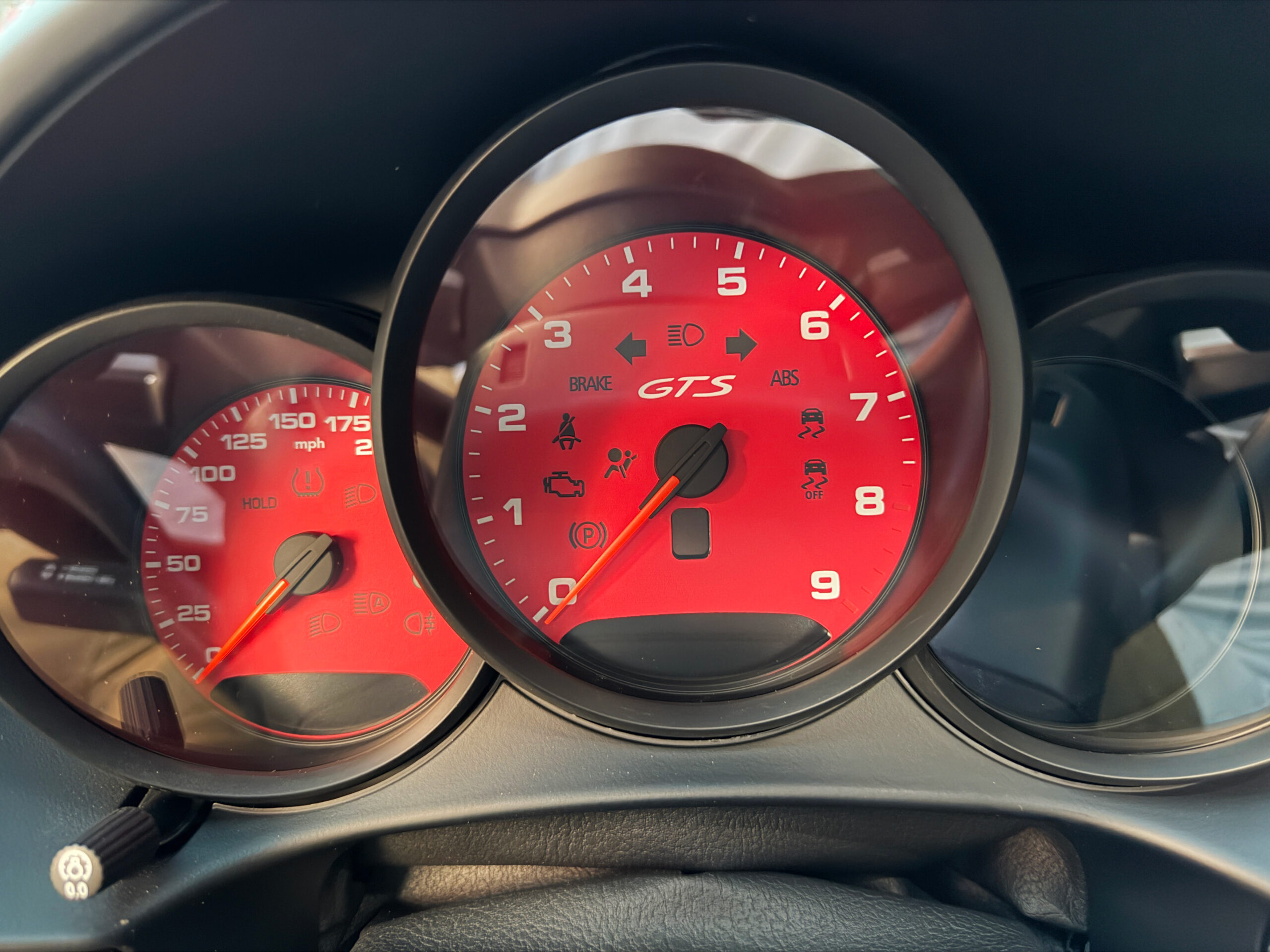 Porsche-718-GTS-dashboard-gauge-faces-set---red