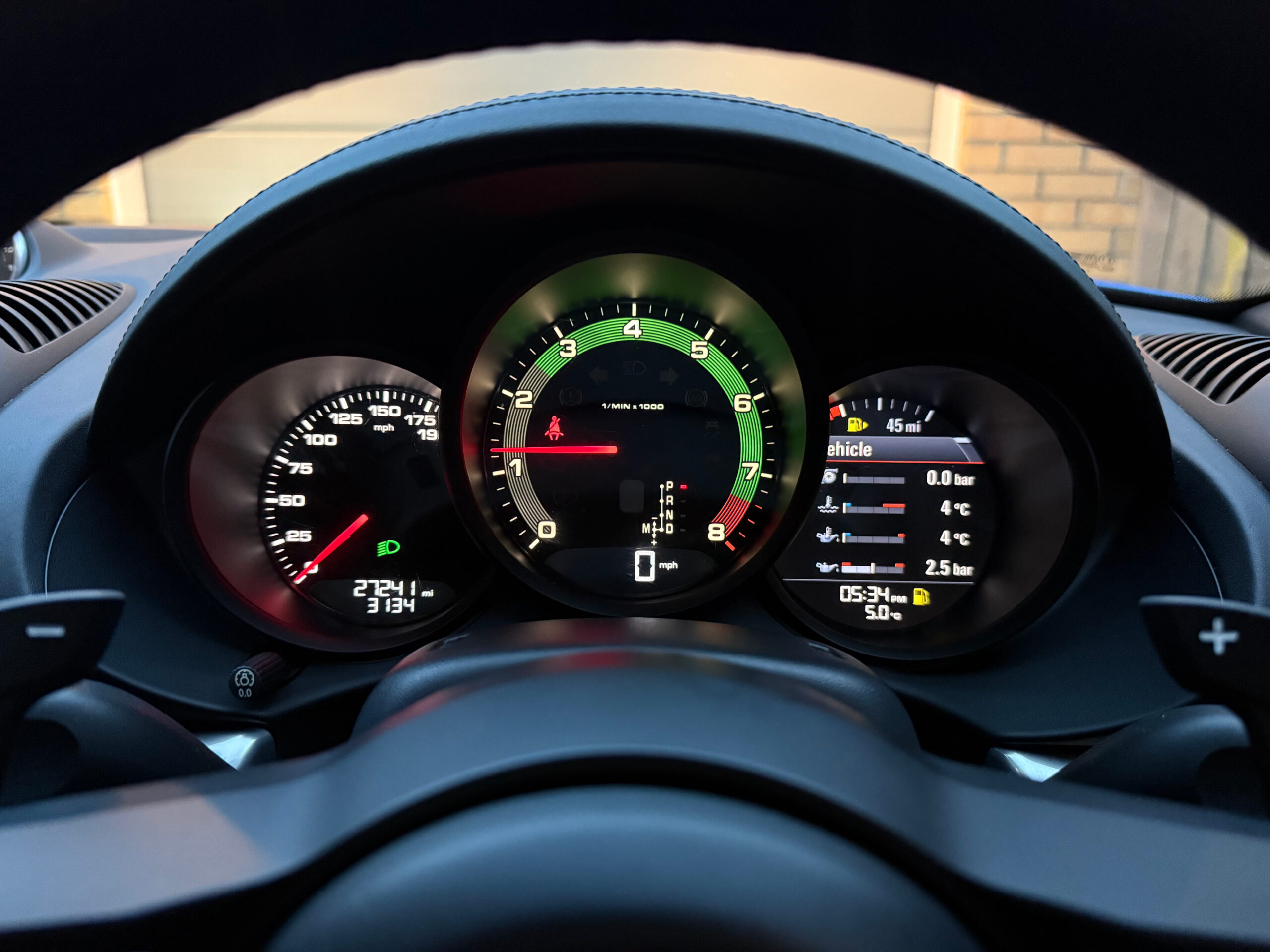Porsche-718-instrument-cluster-gauge-faces-heritage-desing-edition---black-wuth-terro-style-ring-tachometer